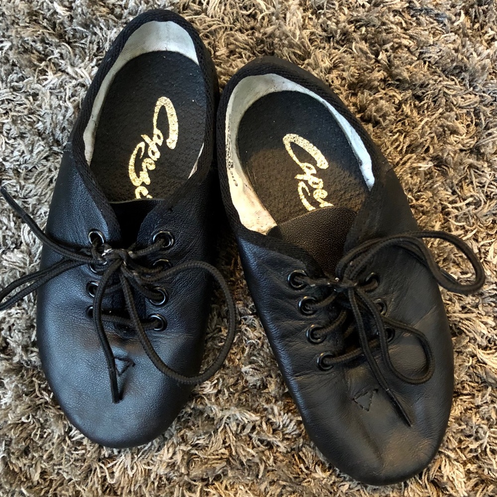 Capezio  jazz dance shoes